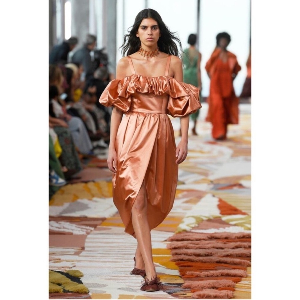 Ulla Johnson Lelita Runway Satin Off Shoulder Midi Maxi Copper Dress NEW 00